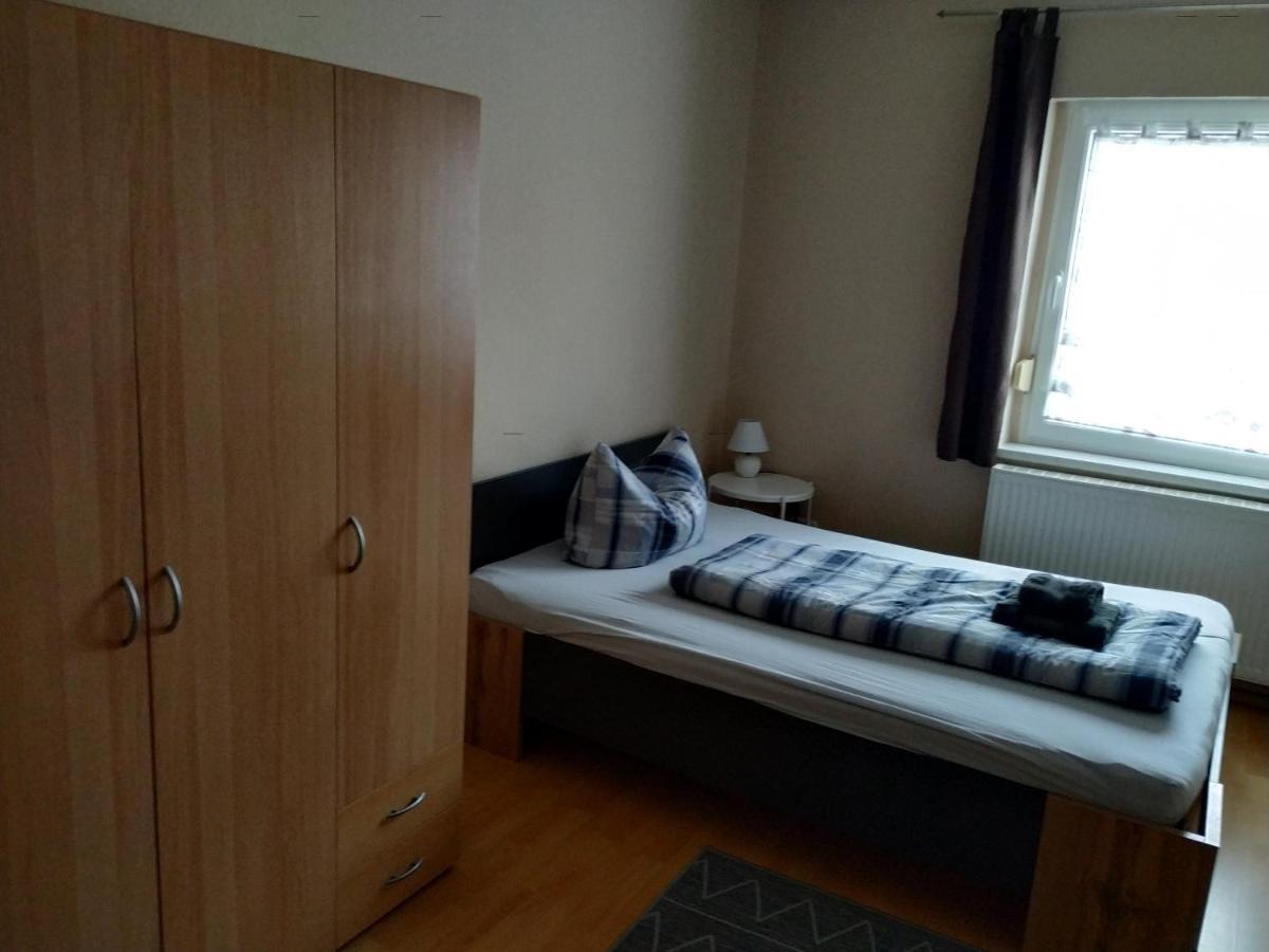 Ferienwohnung Familie Bulst Наумбург Екстериор снимка
