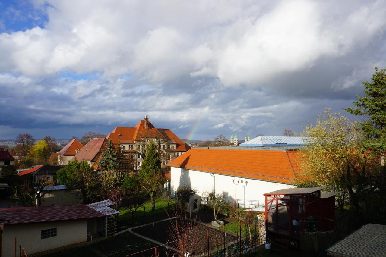 Ferienwohnung Familie Bulst Наумбург Екстериор снимка